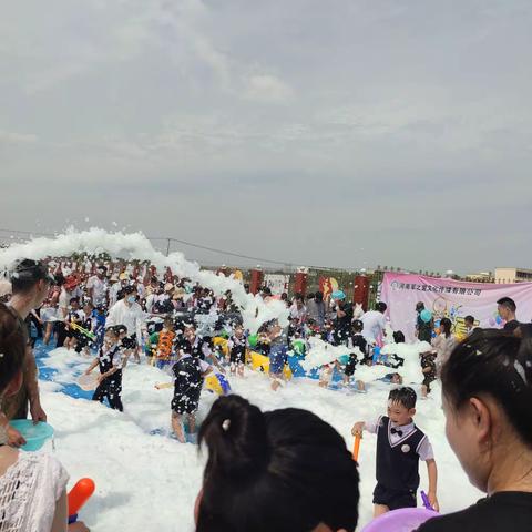 🇨🇳文灿和谐幼儿园之～带有泡沫的夏天，注定清凉舒爽