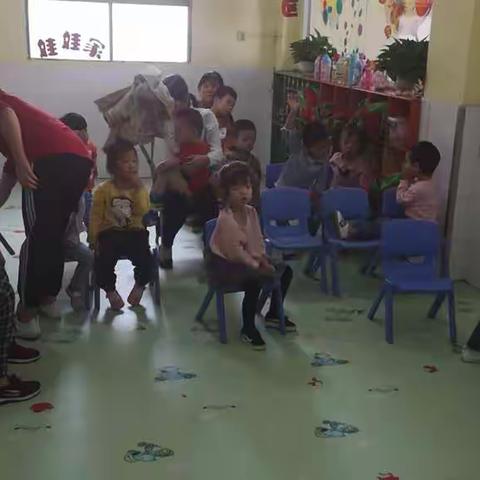 春晓幼儿园半日公开活动暨新学期家长会