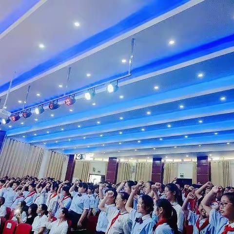 最美回忆——2020年开小首届六年级毕业季