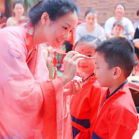 《朱砂启智，开笔启蒙》名雅实验幼儿园——为孩子种下智慧的种子“开笔礼”