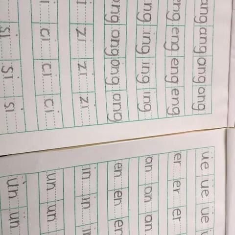 罗兰实验幼儿园秋季招生开始报名了🎉🎉🎉 欢迎各位家长前来参观咨询[握手][握手][握手] 在6