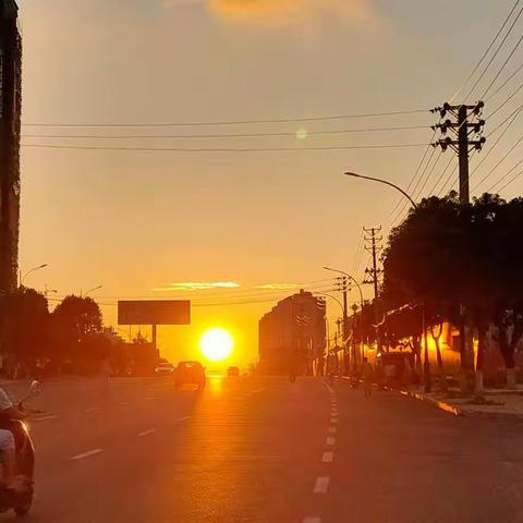 俯身劳动创造 享受美好生活