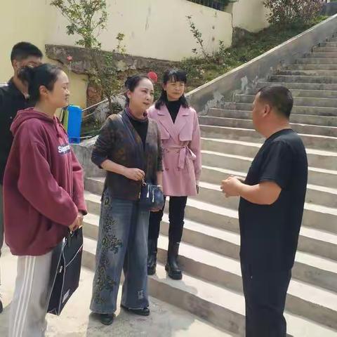 不远千里，只为圆孩子们的舞蹈梦