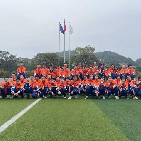 以梦为马未下鞍逐梦前行再奋蹄——记2024级4班多彩寒假