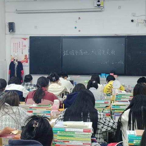 垃圾不落地 校园更美丽——21护理一班