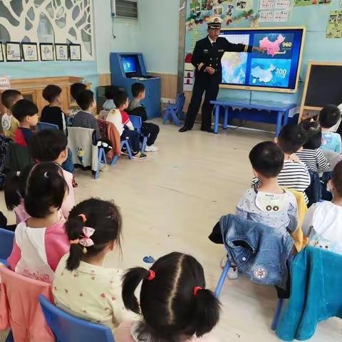 中三班军人爸爸进课堂——《我爸爸是军人》家长助教活动简讯