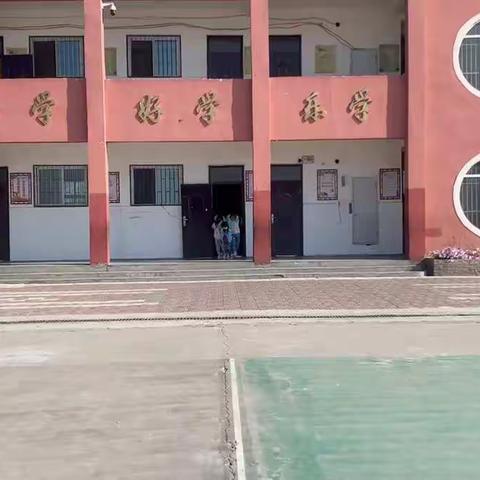 防震常演练，安全记心间——侯庙大杨小学防震演练活动