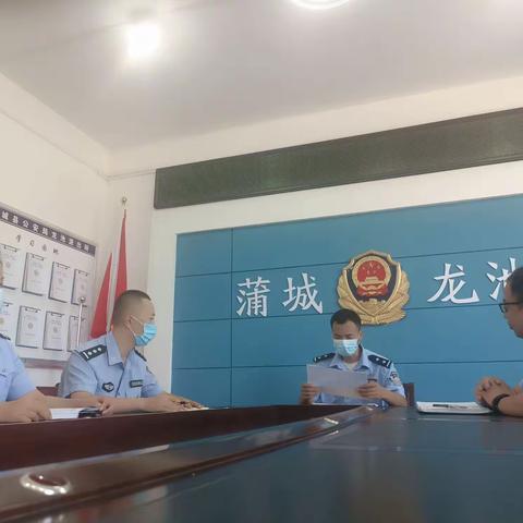 蒲城一男子酒后辱骂接警员诬告派出所 ，督察快速维权暖警心