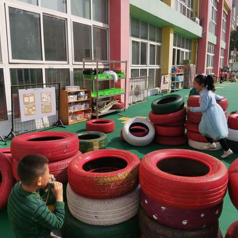 九龙湖幼儿园大班组观察记录—野战区