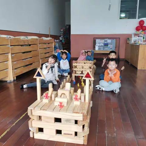 九龙湖幼儿园大班组观察记录—建构区