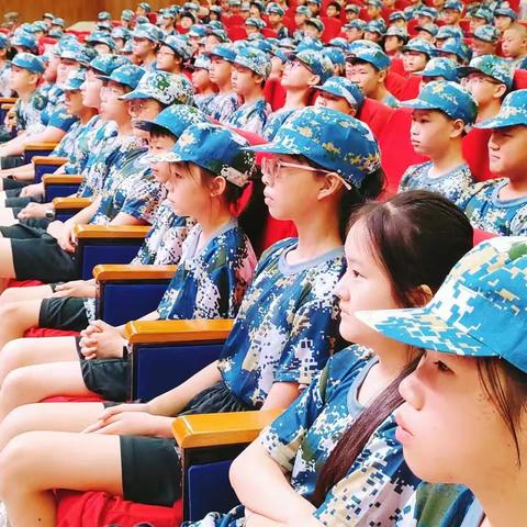 青春无畏，逐梦远航－记赣州中学七四班军训