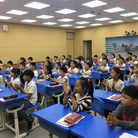 焦东路小学：新教育宜格思公益外教网络课  