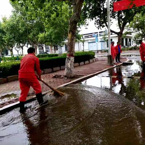 认真落实雨季“八防 ”   排除安全隐患