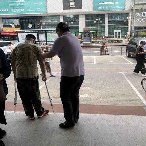 关爱残障人士 提升服务温度