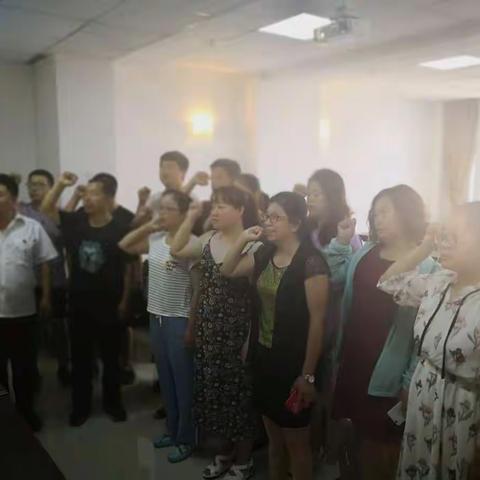 燕都社区开展“在职党员进社区”活动