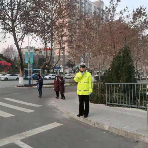 平安创满意  坚守执勤岗