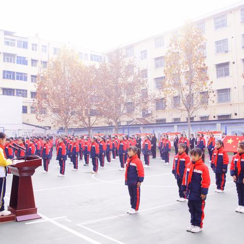 梁园区教育系统开展“宪法进校园——我是小小宪法宣传员”活动启动仪式