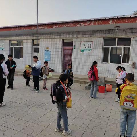 “森林防火，有你有我”——东岸小学森林防火知识宣传