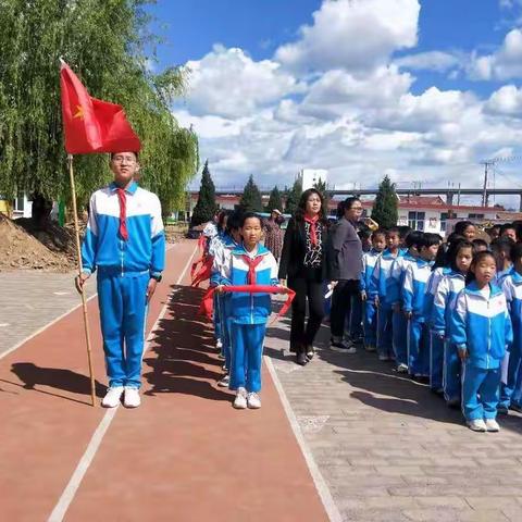 【创文明城  建文明校】经开区太师湾小学少先队分批入队仪式