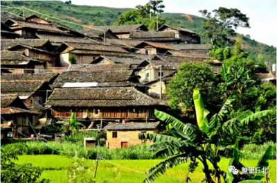 在那遥远的小山村