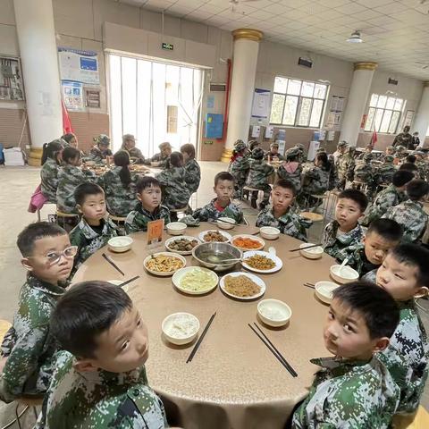 黄家湖社会实践活动、人民路小学3年级2004班三天两夜社会实践活动