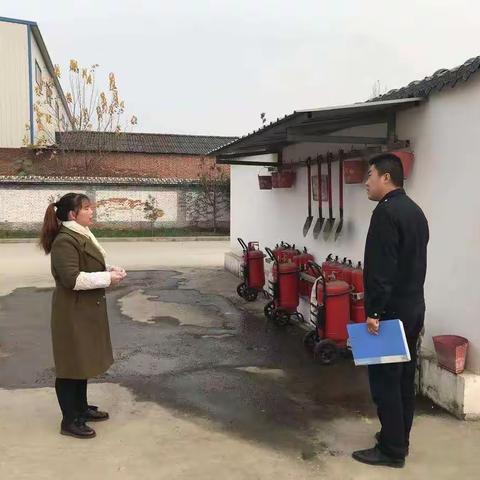 滦镇街办扎实开展冬季安全生产大检查