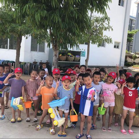 夏天从这里开始...（中三班）