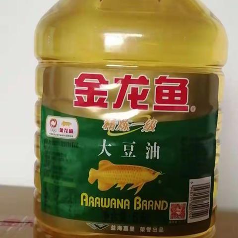 岁寒情愈暖，年近爱更浓