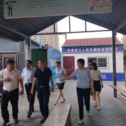 历城区人力资源和社会保障局领导到“全福零工市场”调研工作