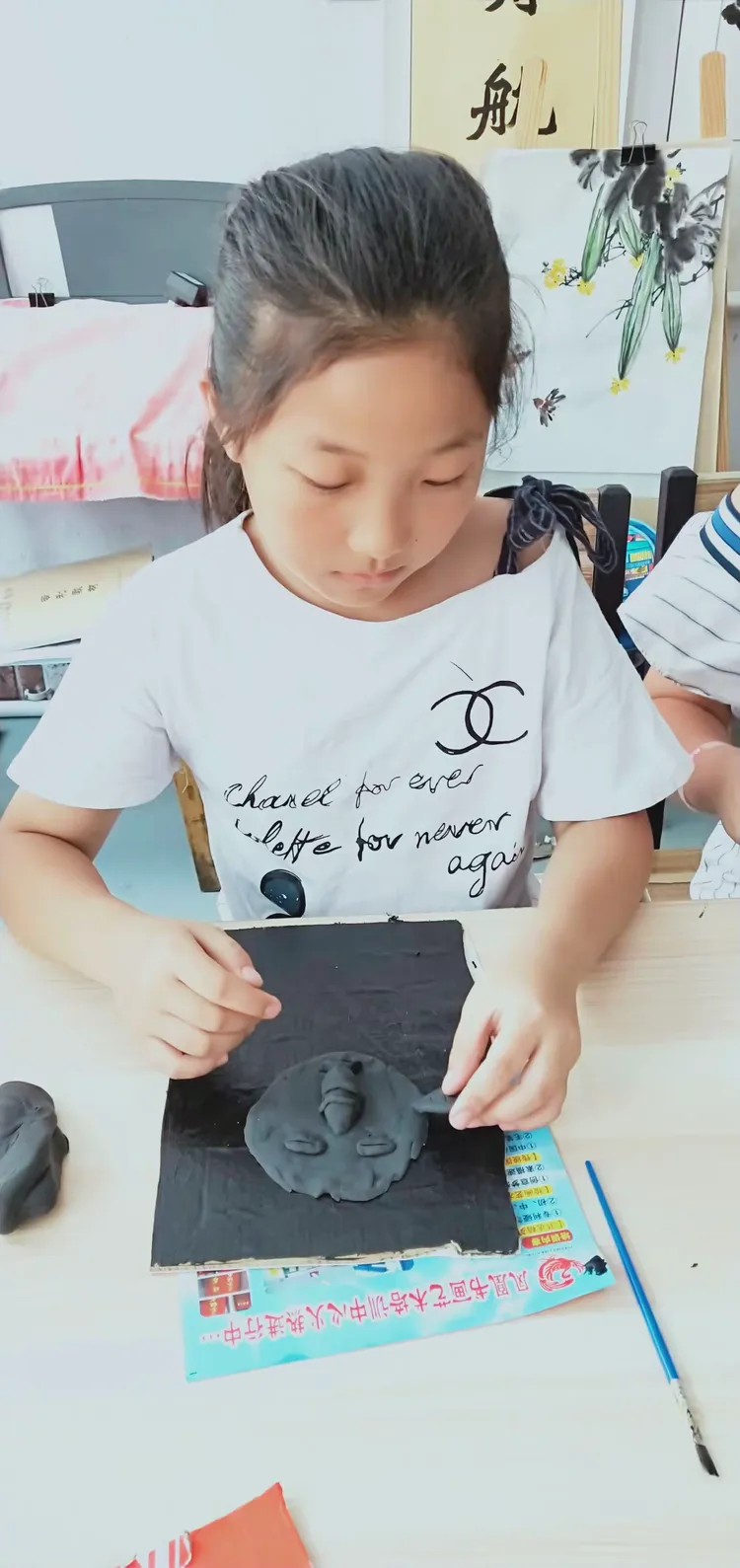 2019年7月10日美术课之金色丙烯轻粘土画