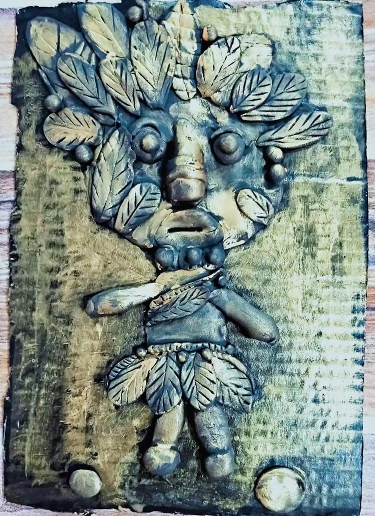 2019年7月10日美术课之金色丙烯轻粘土画