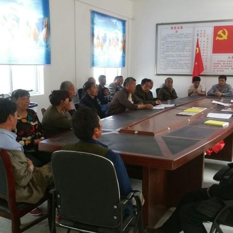 县编办深入包扶村传达贯彻 中省领导脱贫攻坚重要讲话精神和县委中心组第二次理论学习精神