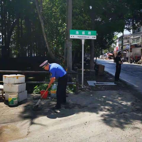 【仰义中队国卫迎检工作进行时】——保证管理时效与管理成效，全面提升辖区市容环卫水平