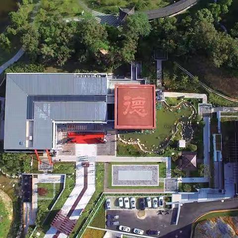 百年华诞，立德树人——仰义中队党支部组织党员参观温州道德馆