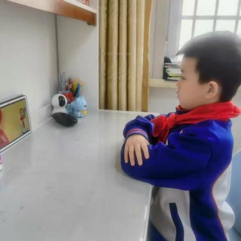 四平市南一纬路小学    刘嘉骐成长日记