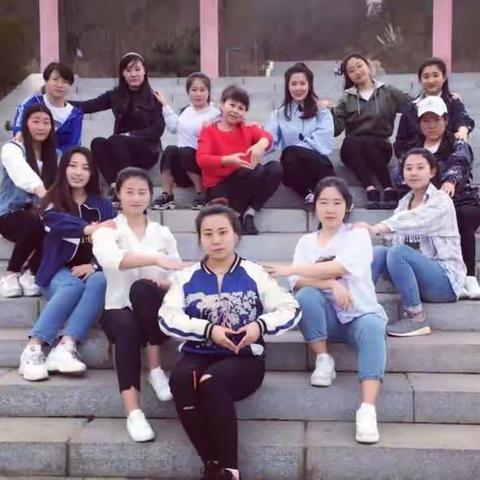 给自己不一样的天空，16级小花要去奋斗了