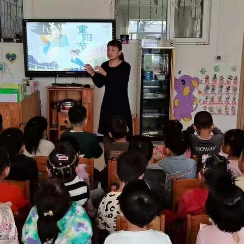 “九九重阳节，浓浓敬老情”——大邵村幼儿园中一班重阳节主题活动