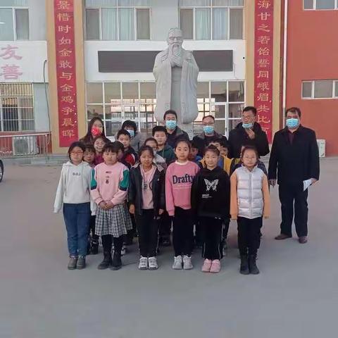 双讲中收获双评中成长——大杨庄学区开展双评双讲活动