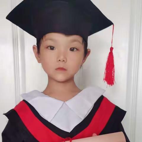 李鑫盈宝贝的成长记录