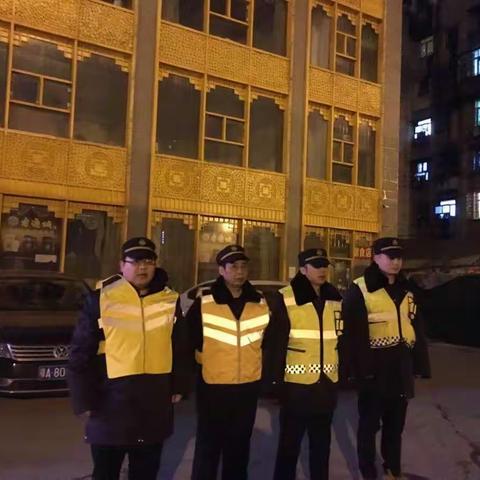 12.28治超夜间执法