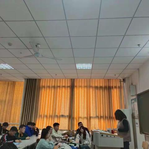 电气自动化2103班“心里健康教育”班会