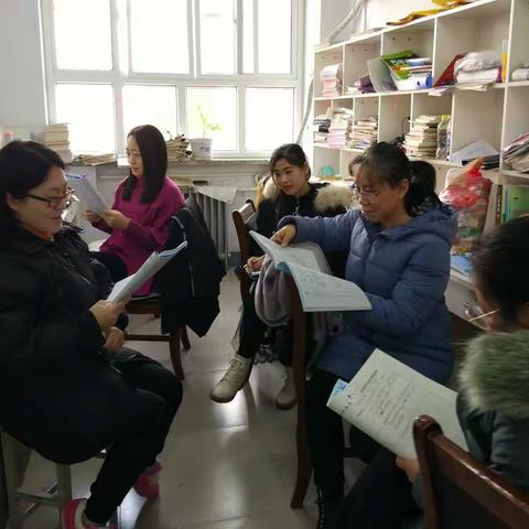 “尊重生命，探索自然”初一生物组第十八周教研活动