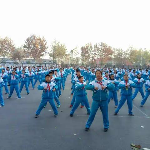 “有方向，在路上”——初一年级第十四周工作亮点回顾