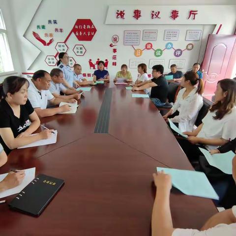 “做社区居民的贴心人”