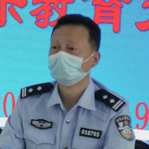 丛台三大队召开警示教育大会