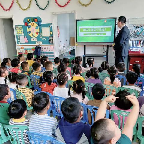 沂水县第二实验幼儿园北坛新区小一班家长进课堂