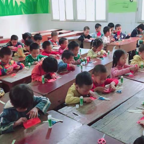 幼儿手工制作国庆专题活动