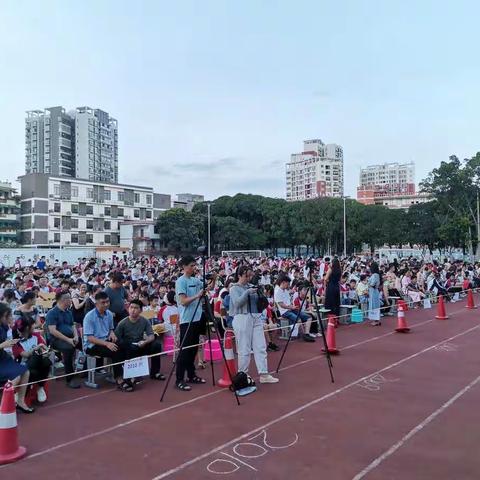 感恩有你，一路同行！