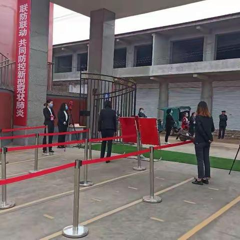 已是春暖花开，喜迎学子归来！