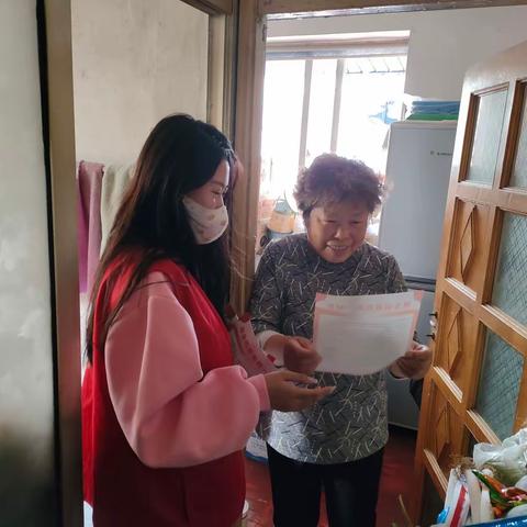 工农街道金新社区开展“安全用燃气，安心过国庆”安全大检查